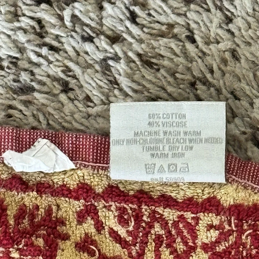 Southern Living‎ Bath Towels Winter Theme Red w/Gold Backside Reversible 3pc